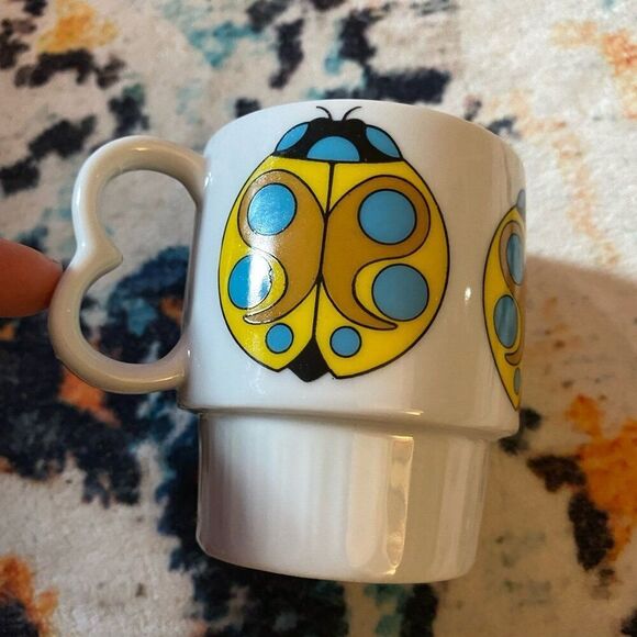 Vintage 1970s Stackable Mug RARE yellow ladybug Japan 60s MCM vtg groovy mugs - Picture 7 of 8